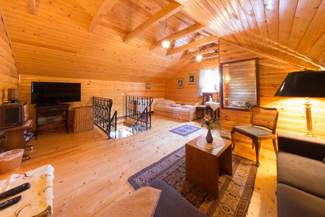 Liki Niki Spa Gospić Exterior foto