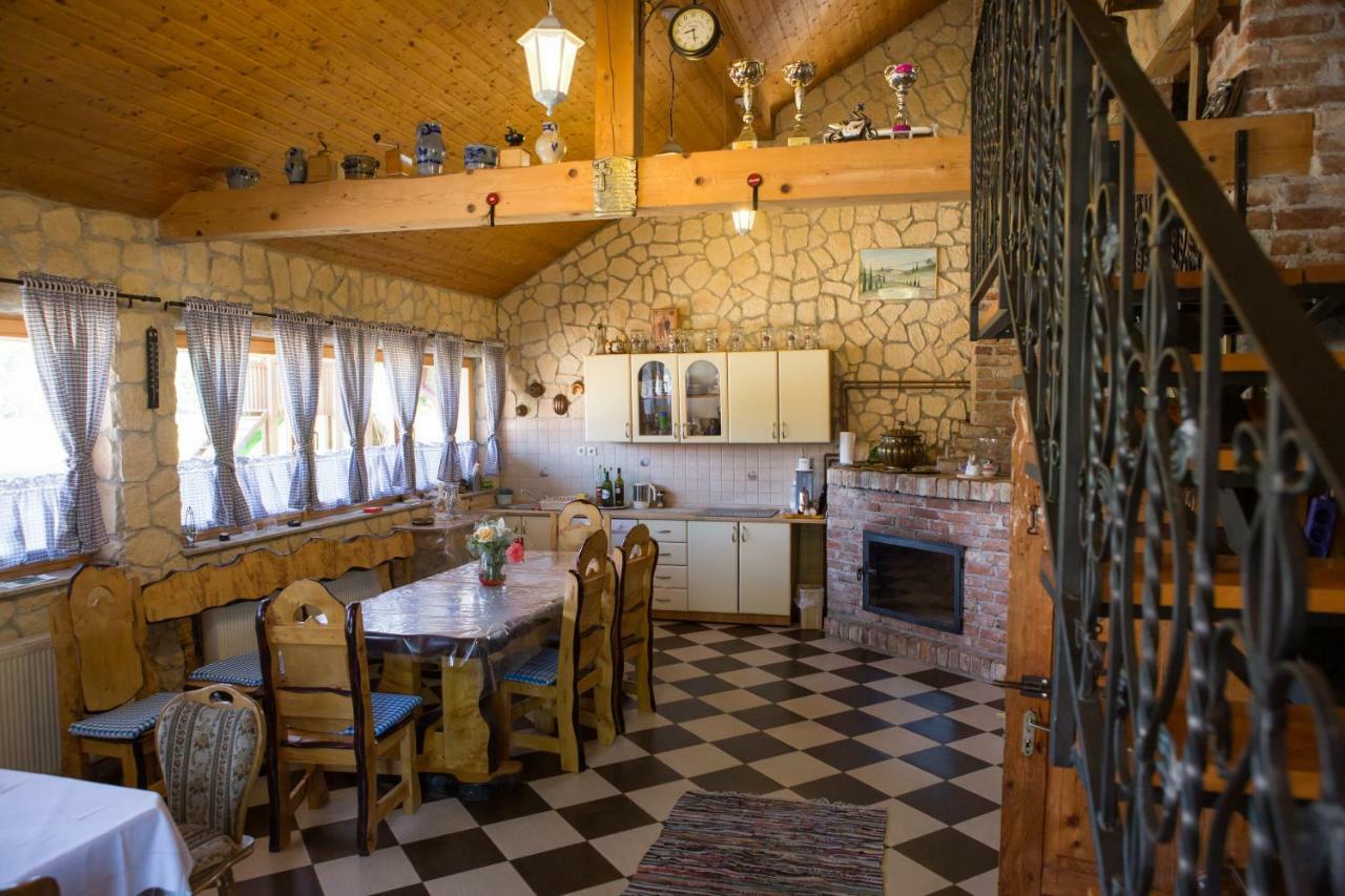 Liki Niki Spa Gospić Exterior foto